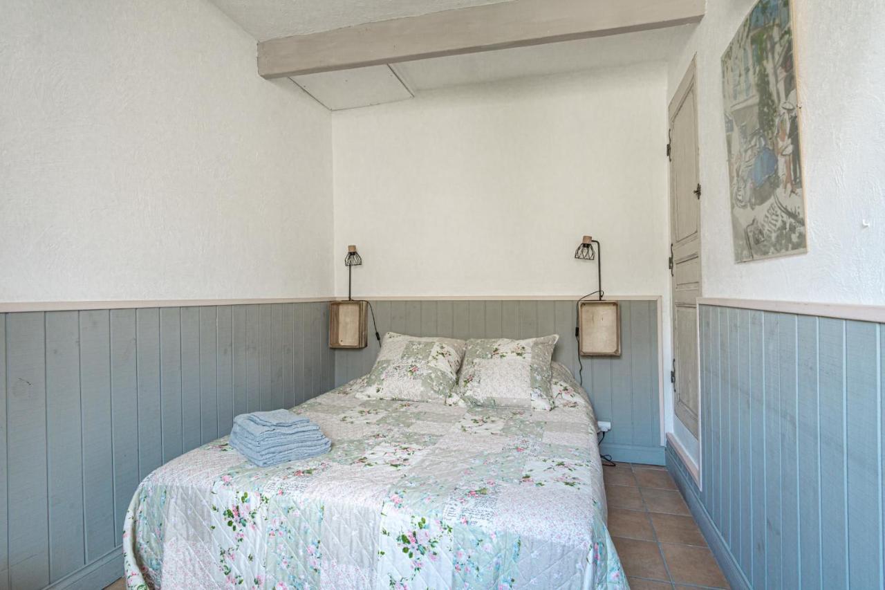 Maison De Village Au Coeur De LʼIsle-sur-la-Sorgue Eksteriør billede